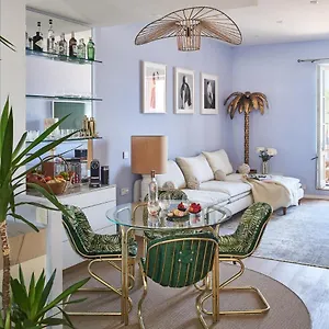 https://duplex.fr-provencehotel.com